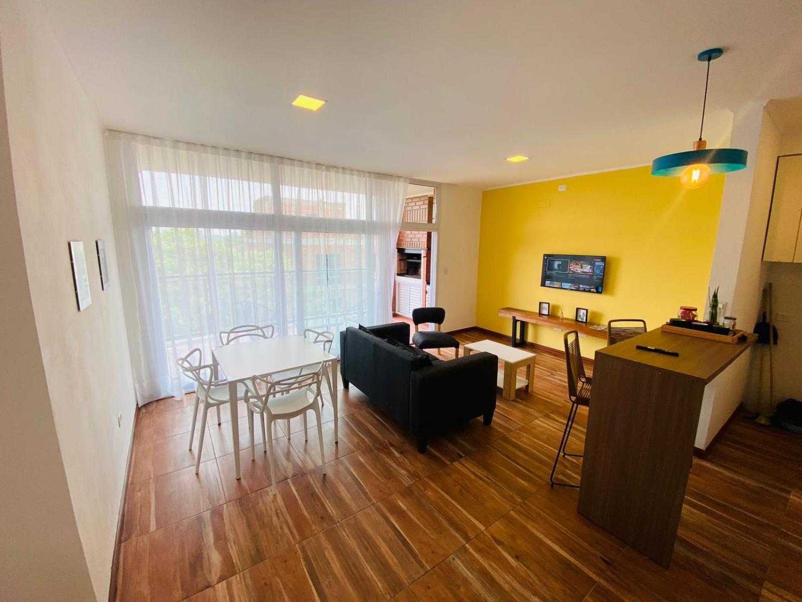 波萨达斯Amplio Y Calido Con Parrilla En El Balcon公寓 外观 照片